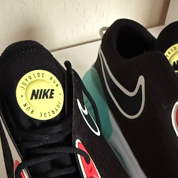 Nike Joyride Sneakers 100% Authentic Size 7 - Picture 8 of 10